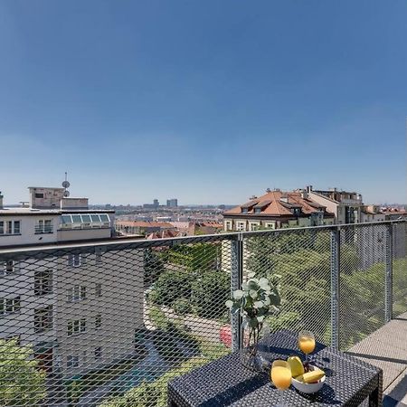 Jt'S Apartments Korunni Str. プラハ エクステリア 写真