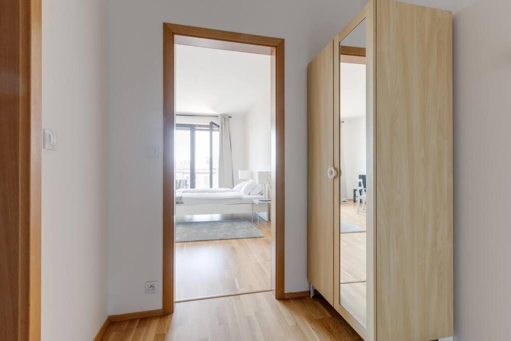 Jt'S Apartments Korunni Str. プラハ エクステリア 写真