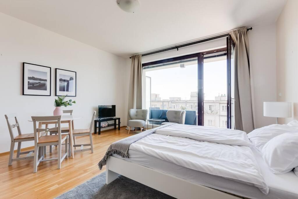 Jt'S Apartments Korunni Str. プラハ エクステリア 写真